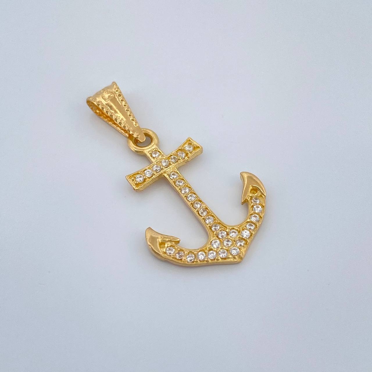 Dije Ancla 1.05gr / 1 in / Oro Amarillo 18K &