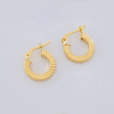 Candongas Valu Rayada 1.15g / 1/2 in Oro Amarillo 18K