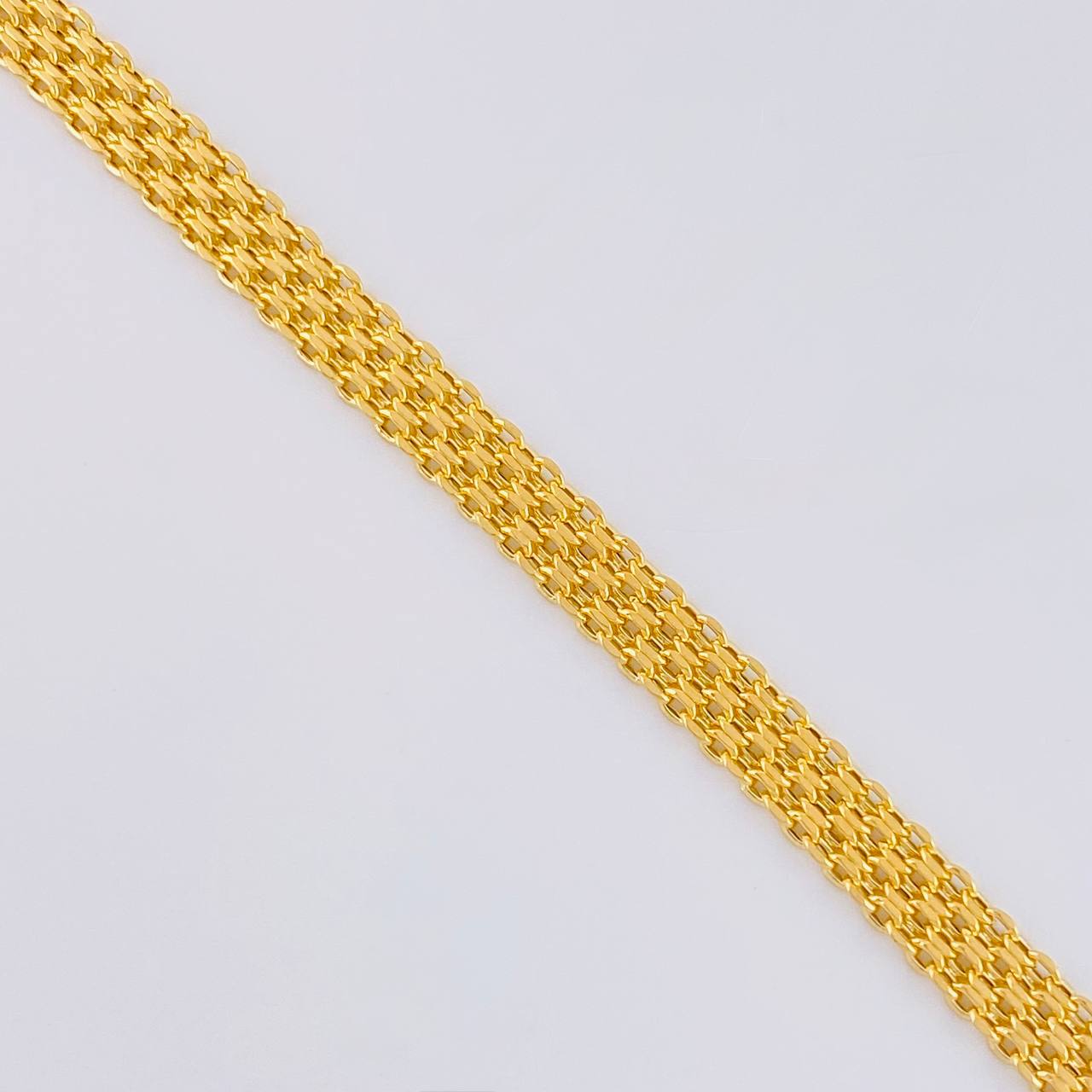 Cadena China 5.55g / 18 in / 4.3mm Oro Amarillo 18K
