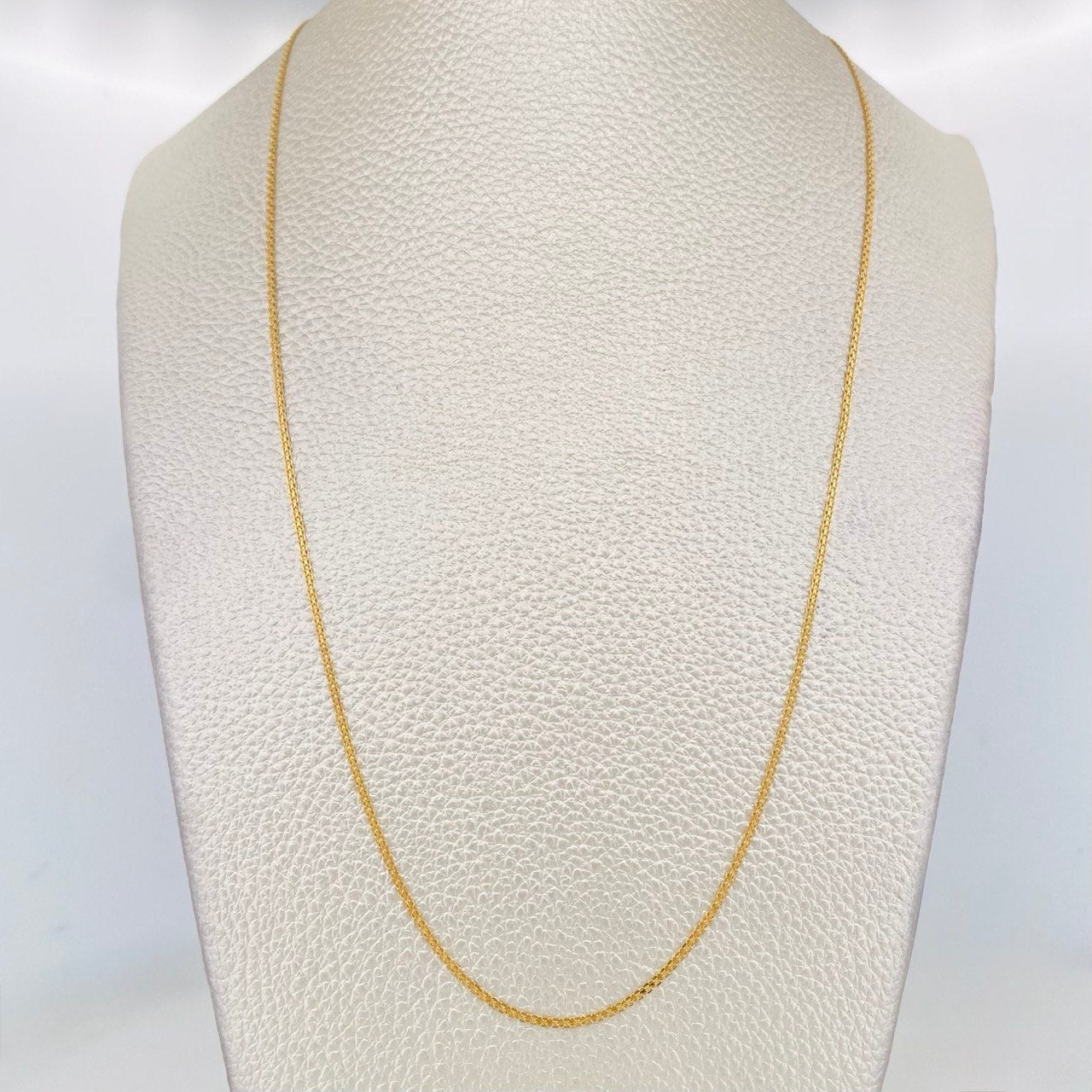 Bismark Chain 2.3g / 24 in / 1.1mm 18K Yellow Gold