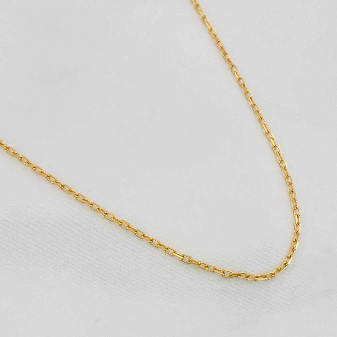 Cadena Aro Seguido 1.4g / 18 in / 0.7mm Oro Amarillo 18K