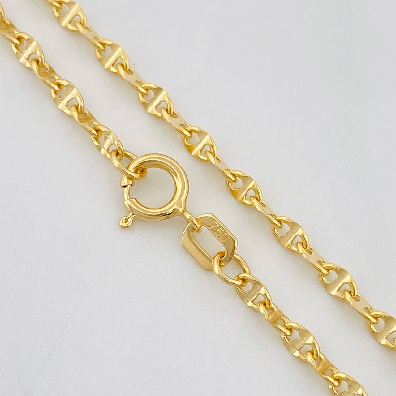 Cadena Escalera Volga 1.9g / 18 in / 2.05mm Oro Amarillo 18K
