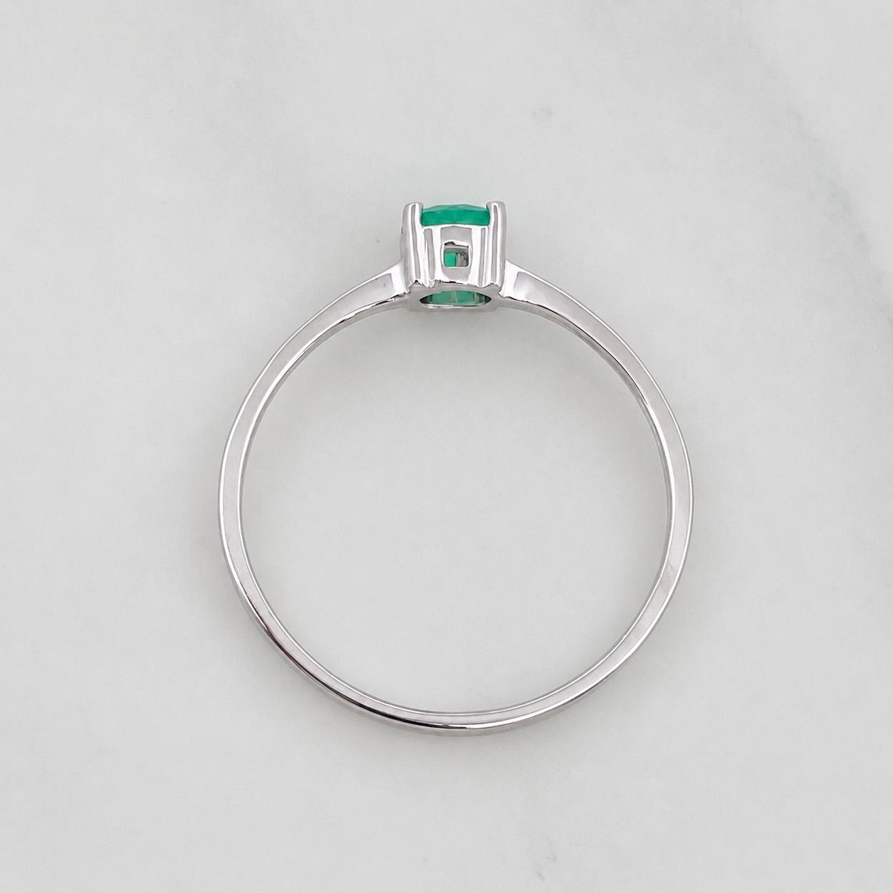 Solitaire Ring Emerald 29pts 1.35g / T6 1/2 White Gold 18K