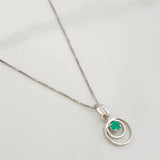 Set Cadena Veneciana + Dije Circulos Esmeralda 6pts / 1.45g / 18 in Oro Blanco 18K