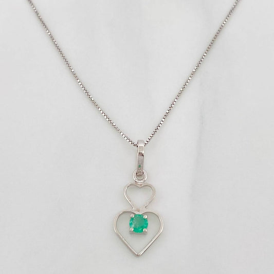 Set Cadena Veneciana + Dije Corazones Esmeralda 8pts / 1.45g / 18 in Oro Blanco 18K