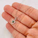 Set Cadena Veneciana + Dije Corazon Curvo Esmeralda 0.6pts / 1.45g / 18 in Oro Blanco 18K