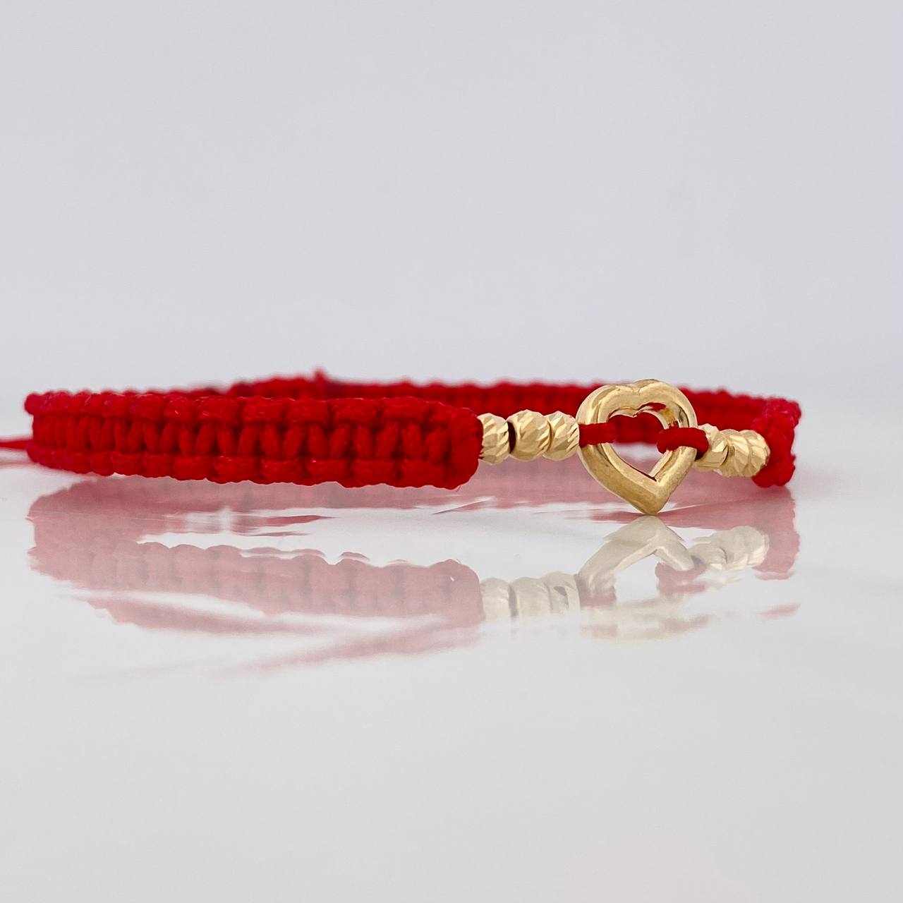 Red Woven Bracelet Yellow Gold Heart 18K