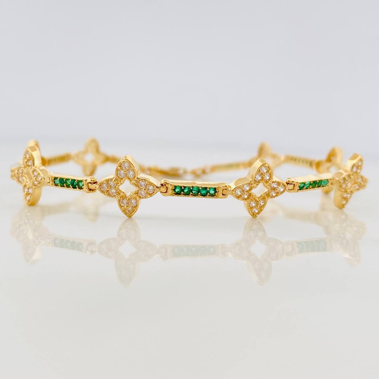 Pulso Flores 8.1g / 7 1/4 in / 2.23mm Oro Amarillo 18K