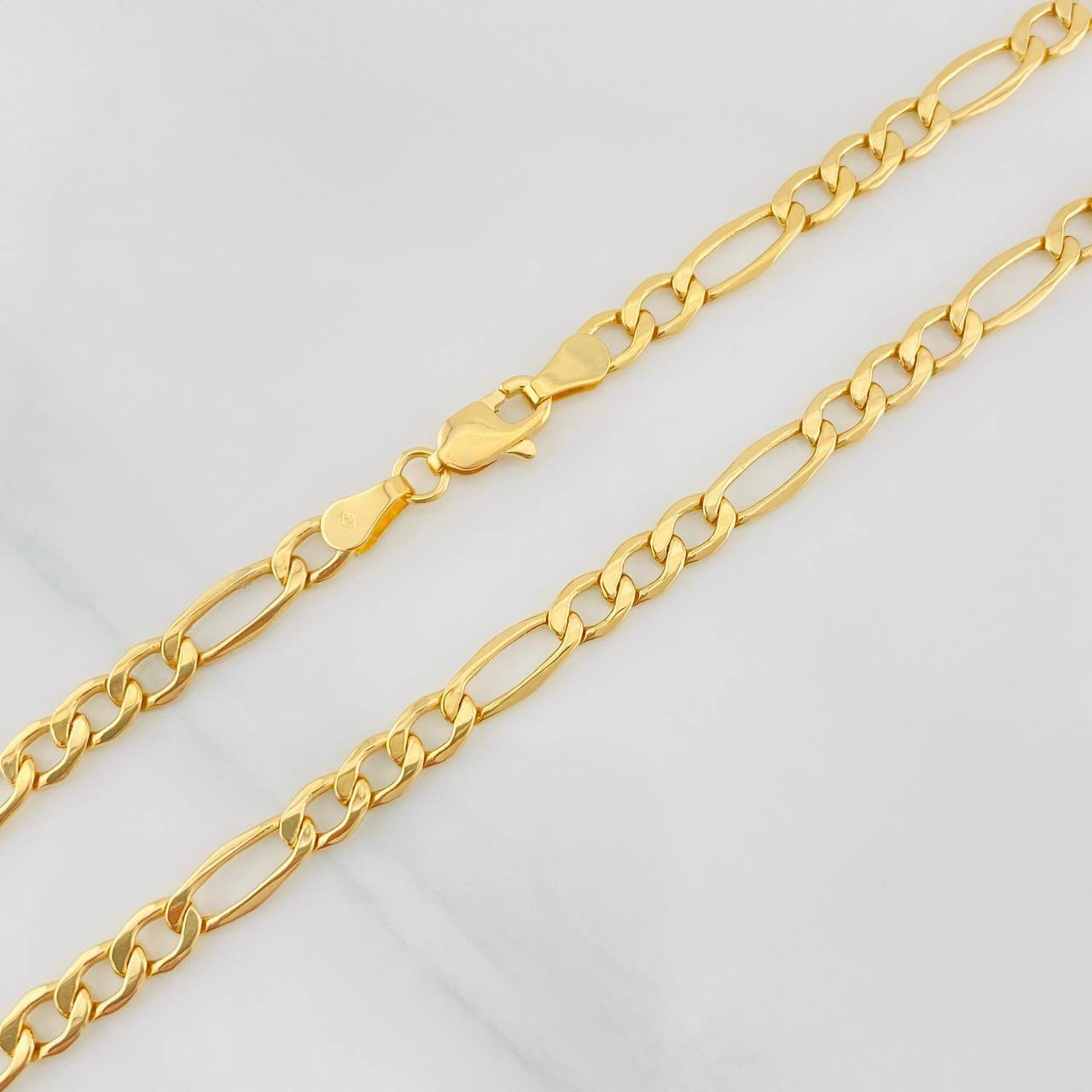 Cadena Figaro 7.55g / 24 in / 4.2mm Oro Amarillo 18K