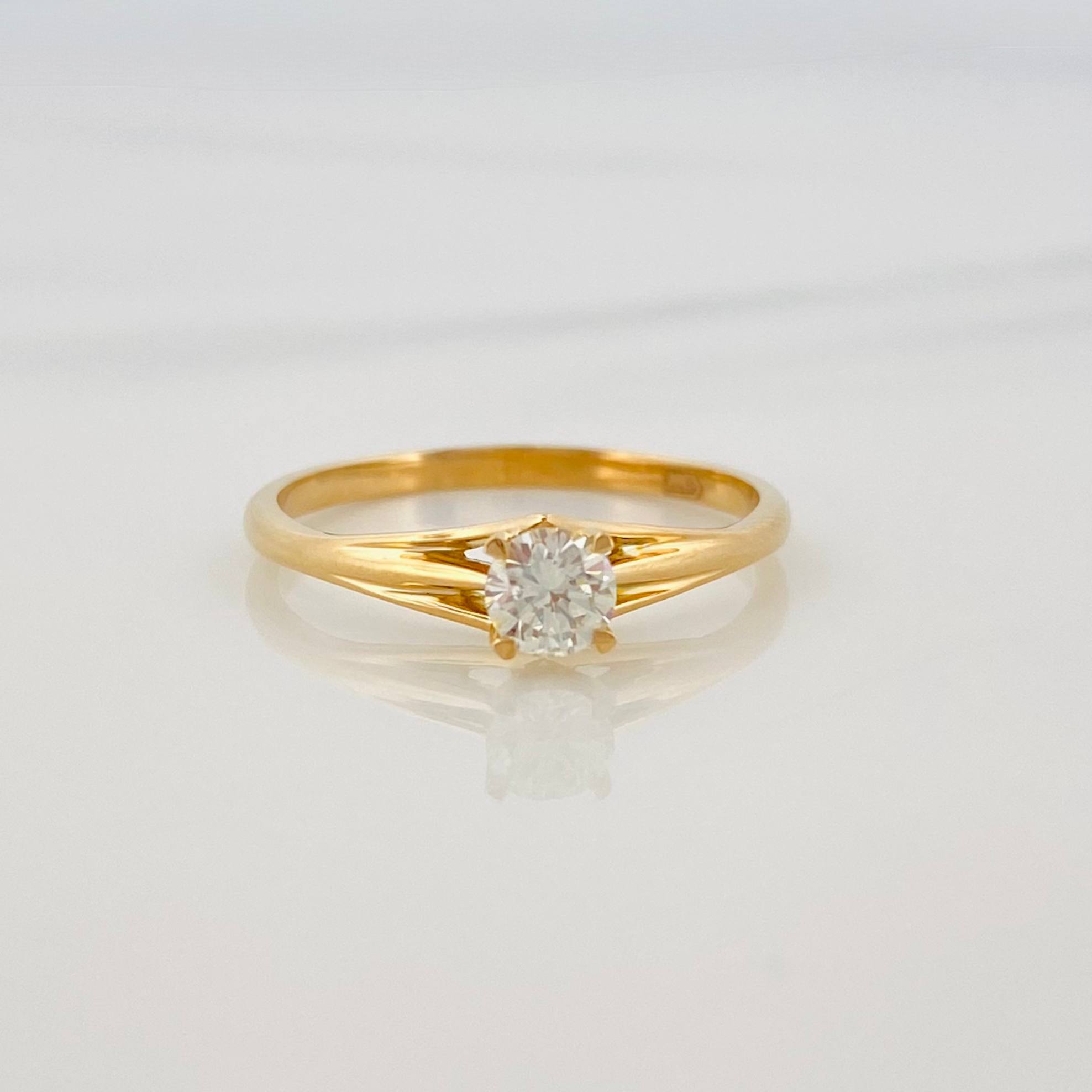 Anillo Solitario Diamantes 25Pts 1.8 g / T6 1/4 Oro Amarillo 18K