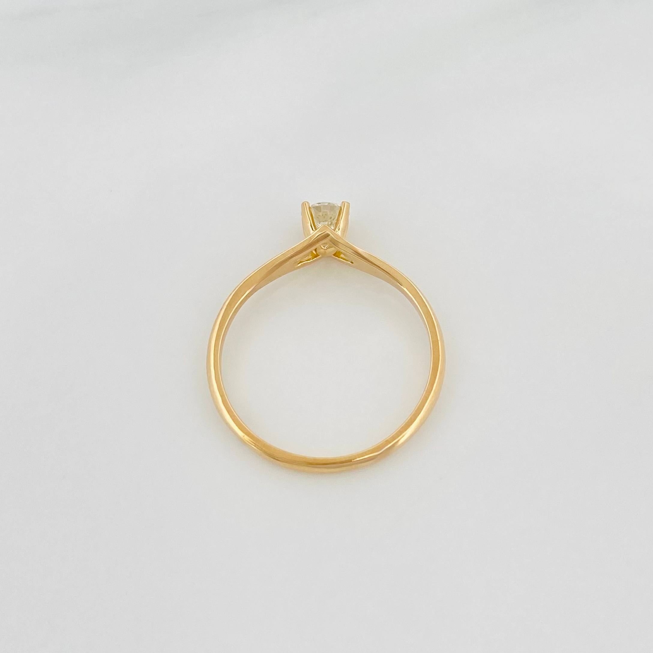 Anillo Solitario Diamantes 25Pts 1.8 g / T6 1/4 Oro Amarillo 18K