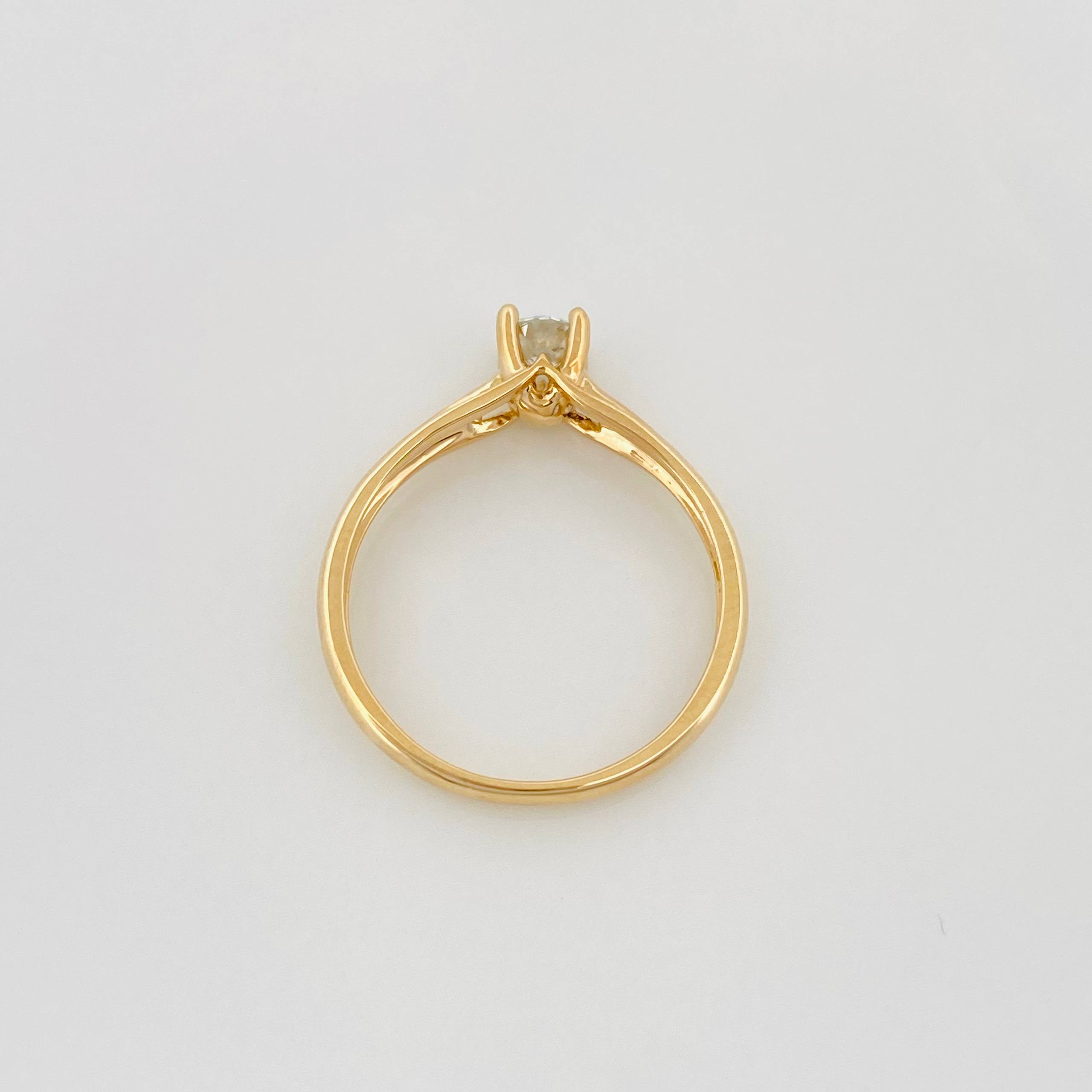 Anillo Solitario Diamantes 26Pts 2.25 g / T7 Oro Amarillo 18K