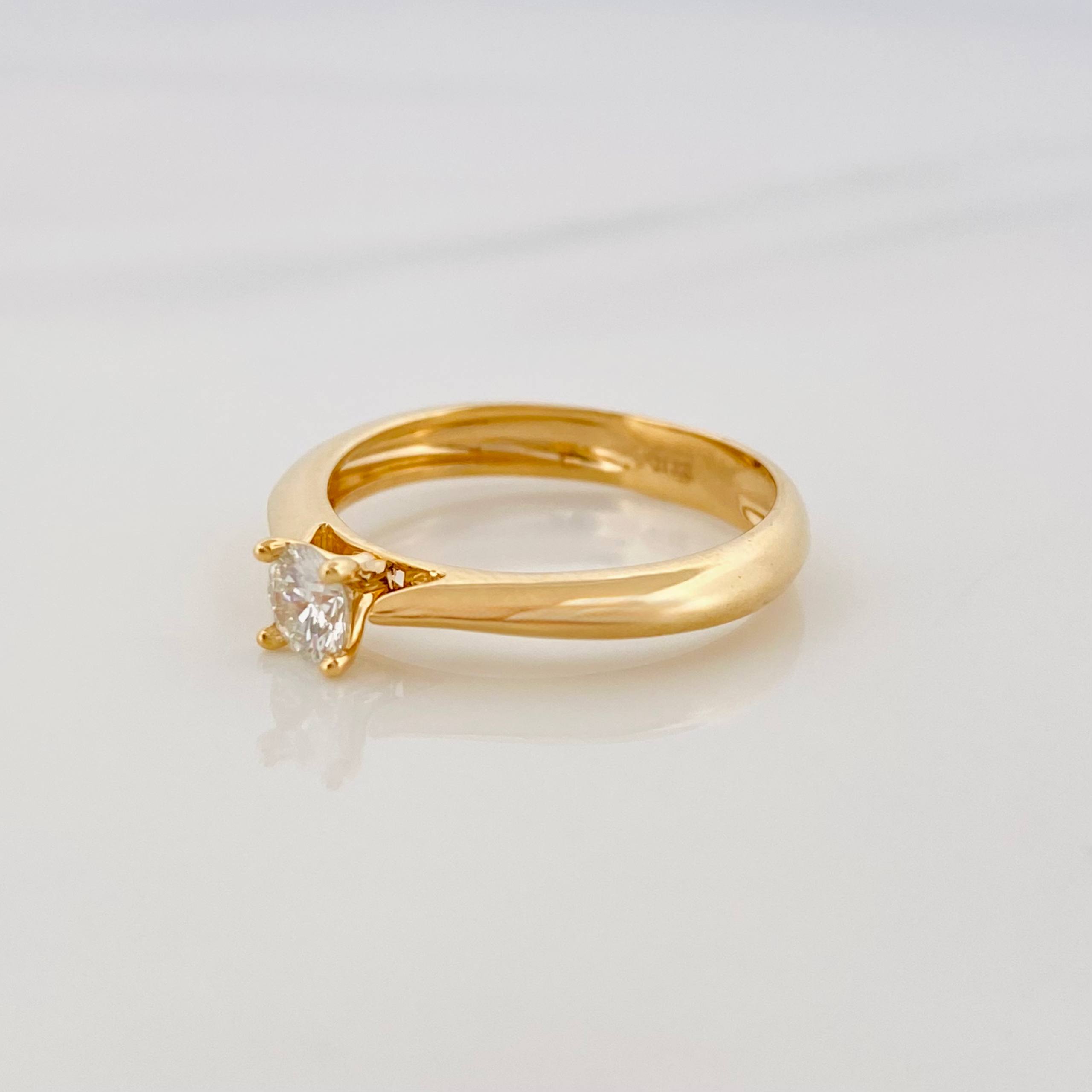 Anillo Solitario Diamantes 26Pts 2.55 g / T6 Oro Amarillo 18K