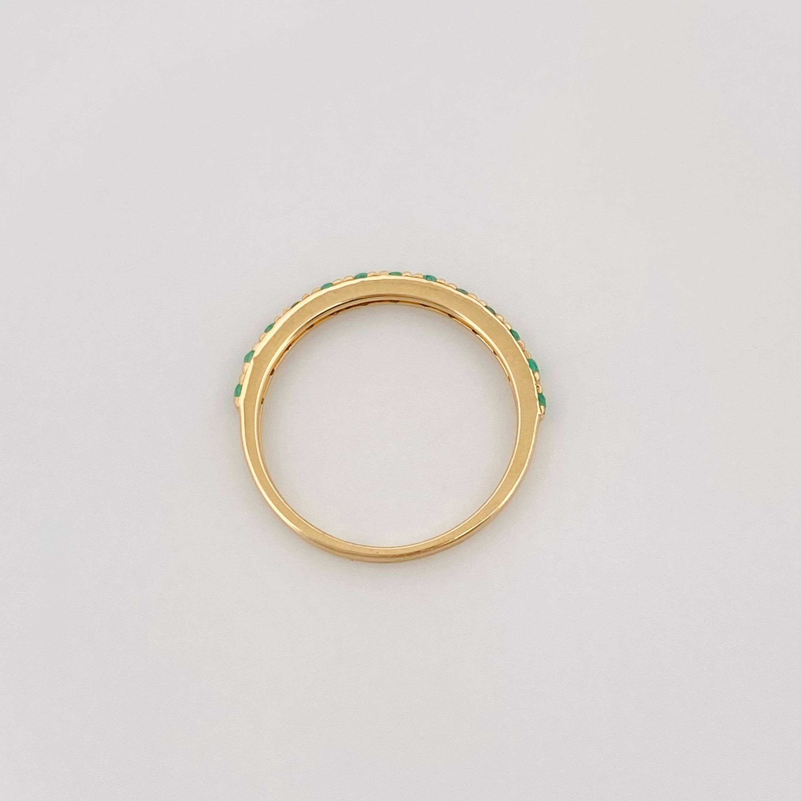 Anillo Churumbela Esmeralda 12Pts 1.35 g / T5 1/2 Oro Amarillo 18K