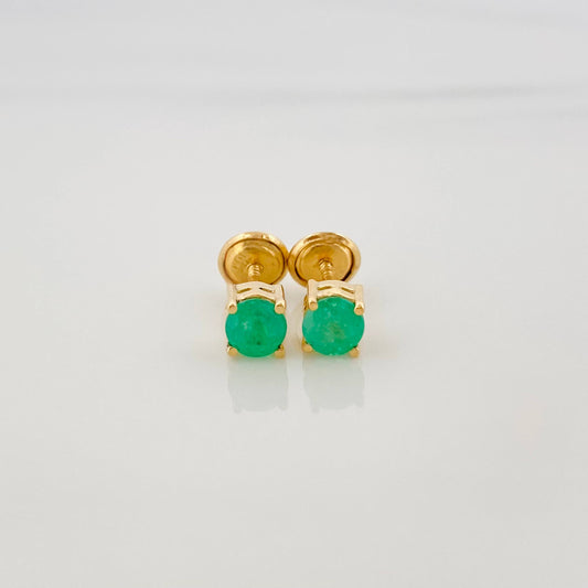 Stud Earrings Four Prongs Emerald 53Pts 1 g / in / 1.8 mm Yellow Gold 18K