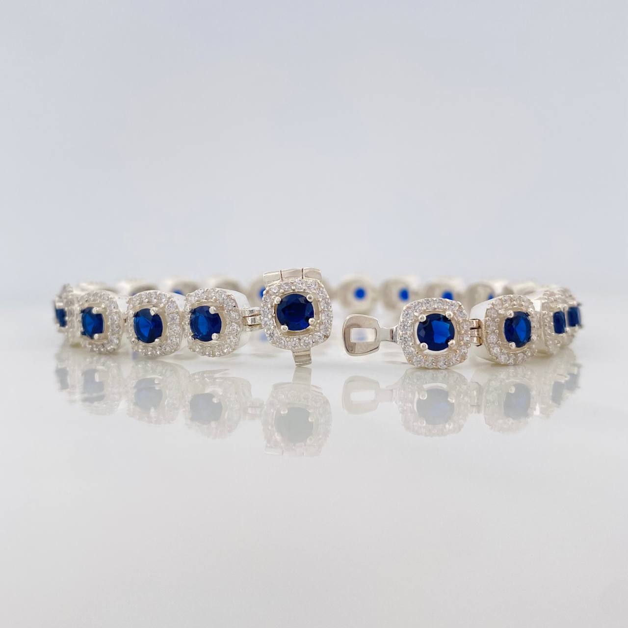 Tennis Bracelet 22.25g / 7 3/4 in / 7.5mm Silver 925