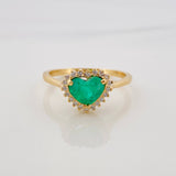 Anillo Canasta Corazon Esmeraldas 93pts Diamantes 15pts 2.4g / T6 1/4 Oro Amarillo 18K