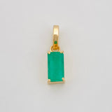 Dije Rectangular Esmeraldas 0.93Pts 0.9 g / 3/4 in Oro Amarillo 18K