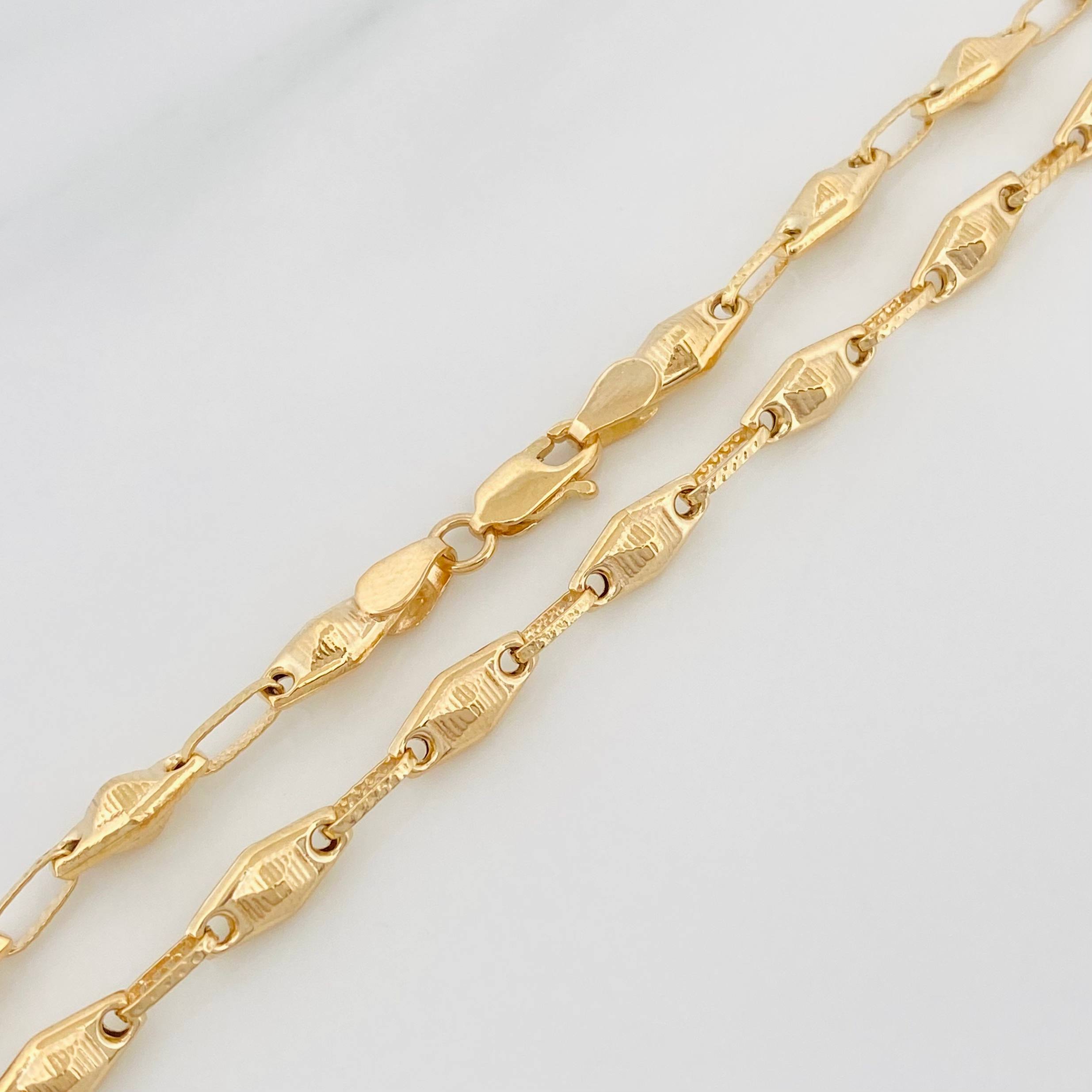 Cadena Rustica Rombo Abultado 11.1 g / 24 in / 4.1 mm Oro Amarillo 18K