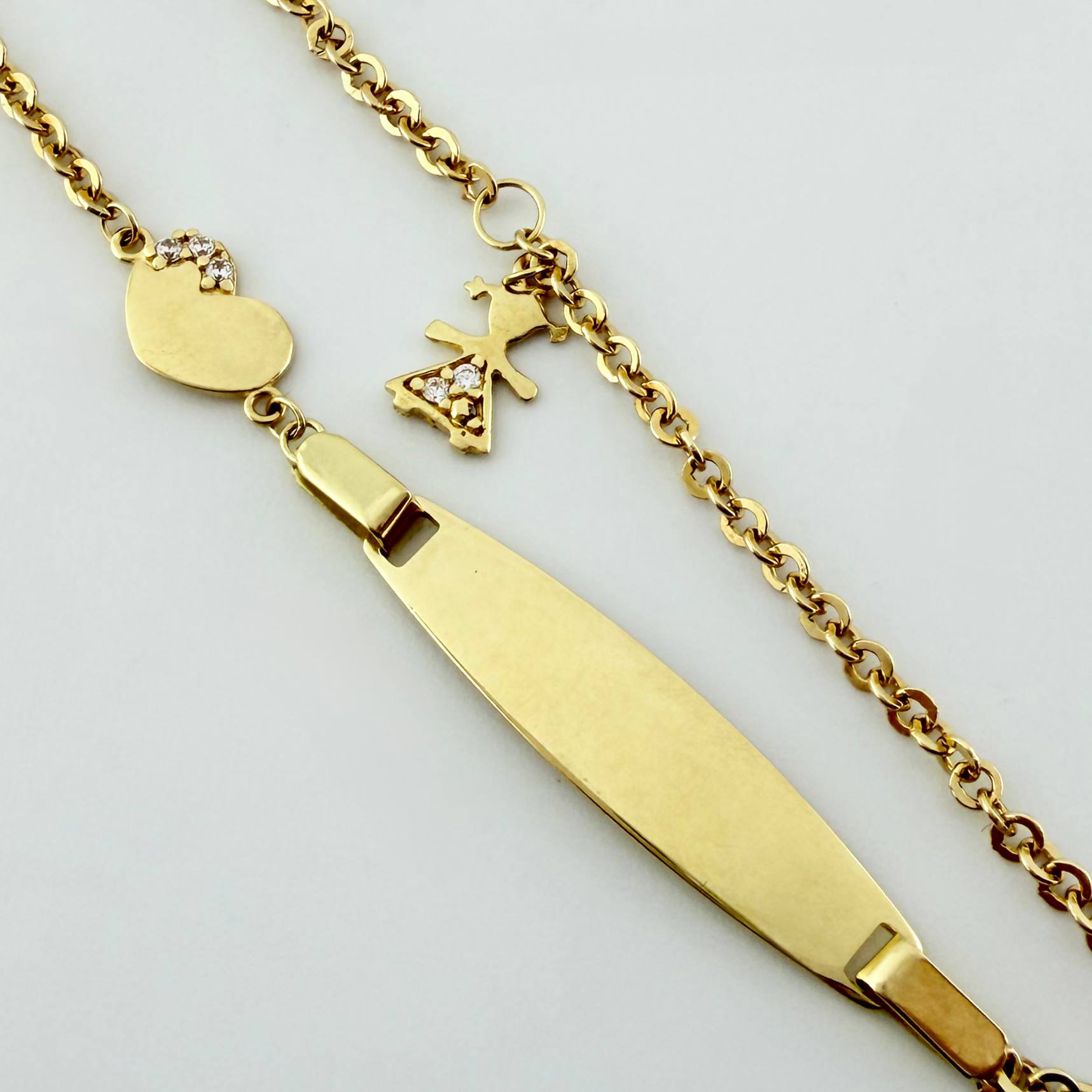 Pulso Aro Seguido Placa Niña Corazon 2.85gr / 7 1/2 in / 1.8mm Oro Amarillo +4 18K*