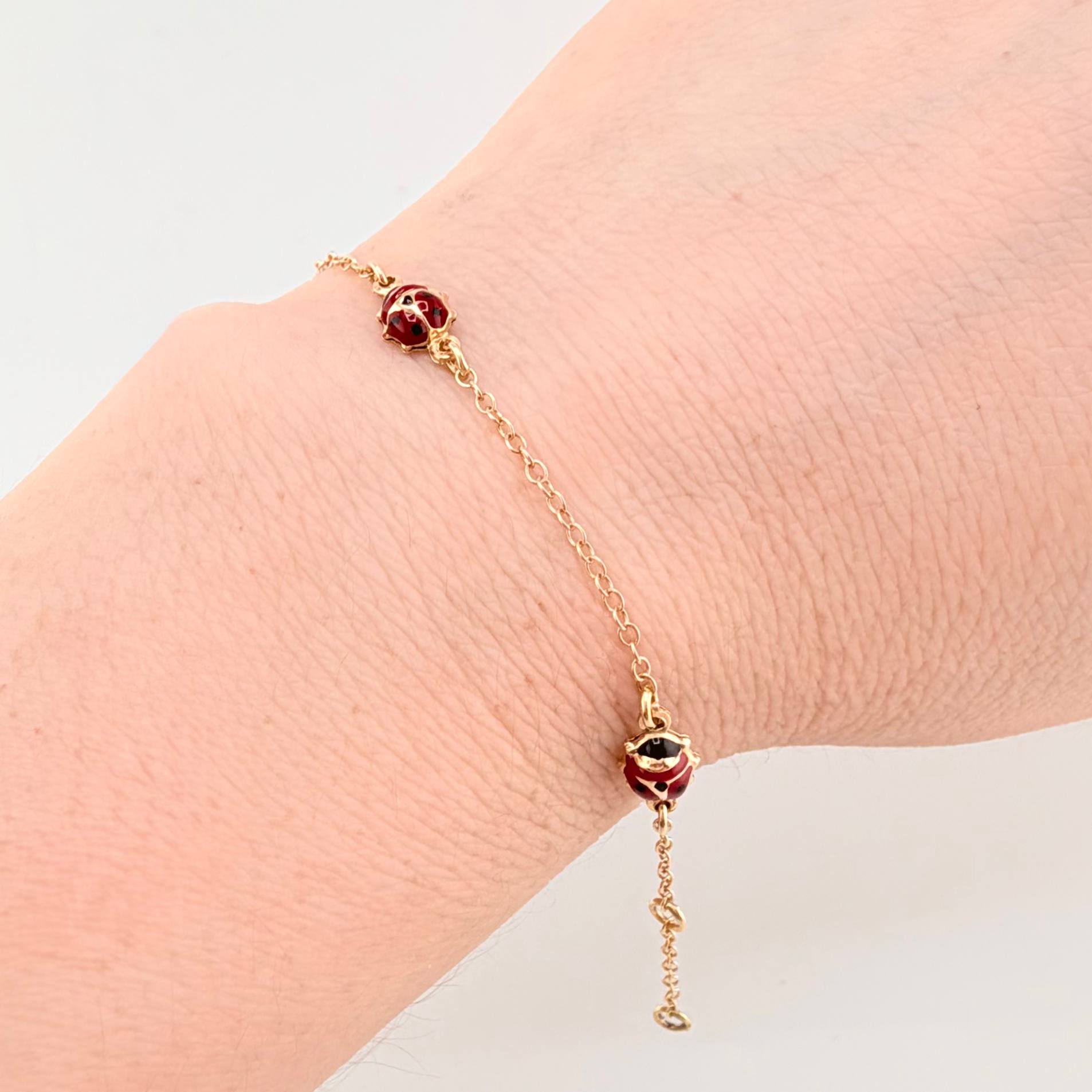 Pulso Aro Seguido Mariquita 1.95gr / 6 1/2 in / 1.5mm Oro Amarillo +4 18K*