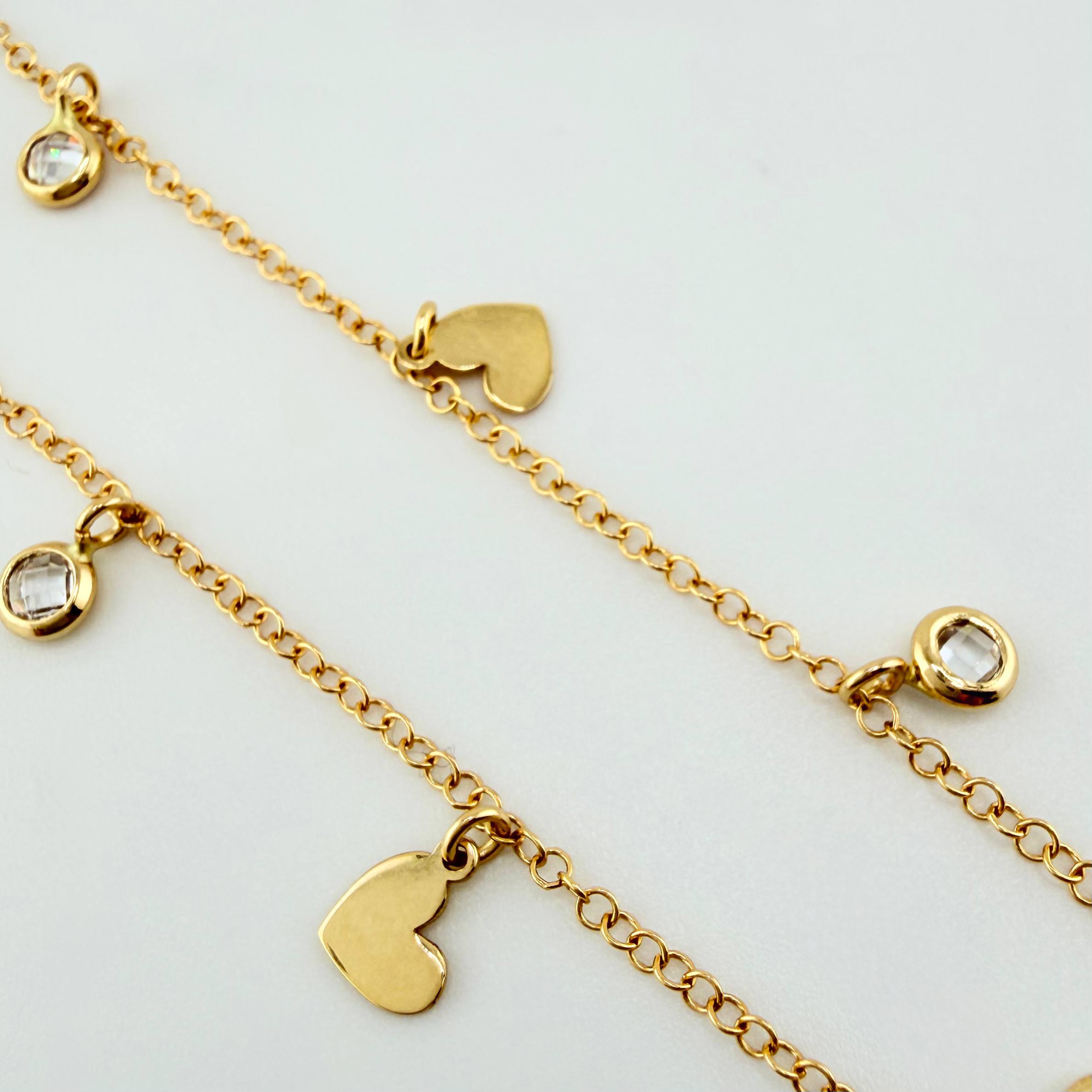 Pulso Aro Seguido Corazones Burbujas  2.2gr / 7 1/4 in / 1.5mm Oro Amarillo +4 18K*