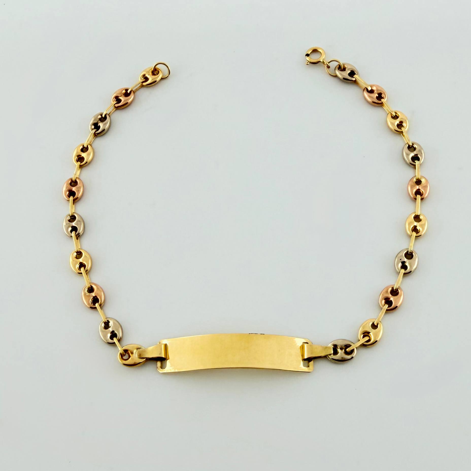 Pulso GC Placa Rectangular 2.65gr / 7 in / 4mm Tres Oros 18K