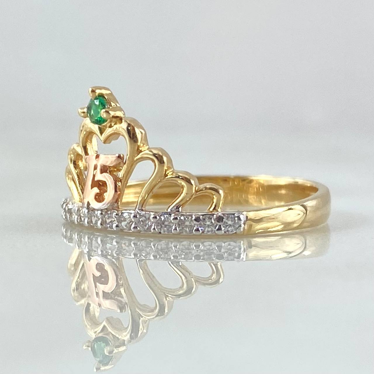 Crown Ring 15s 2.05gr / Size 6 3/4 / 18K Gold ©