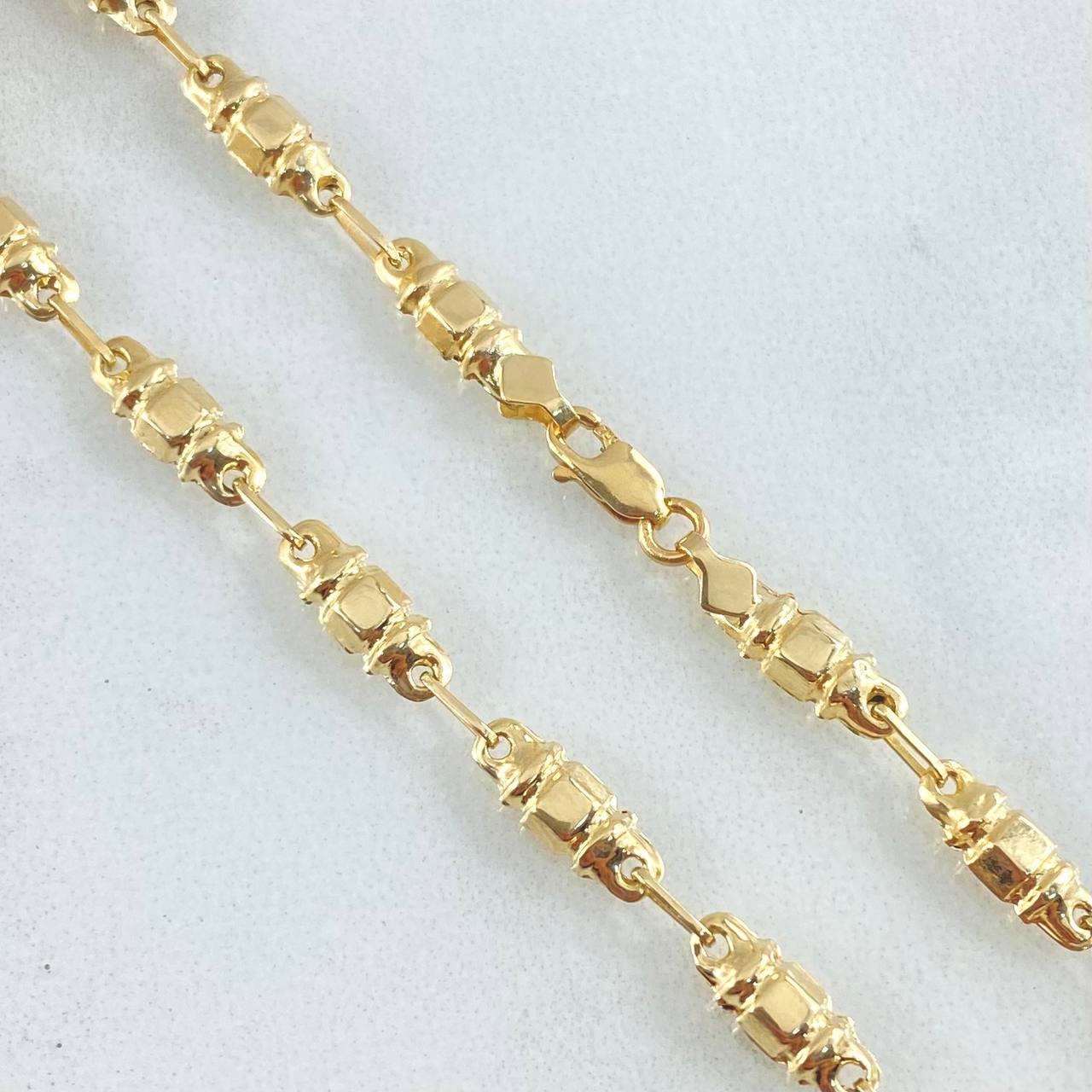 Cadena Rustica Barril Cubico 7.55gr / 60cm / Oro 18K ©