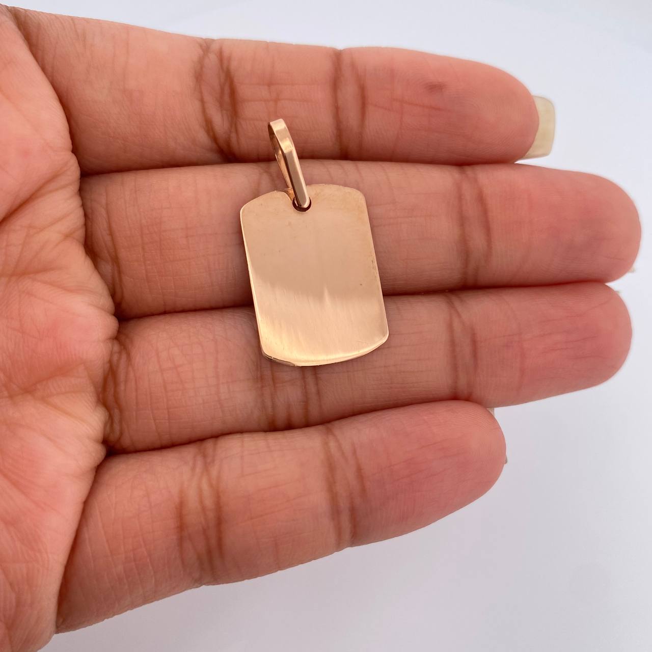 Dije Placa 0.95gr / 1 1/4 in / Oro Rosa 18K &