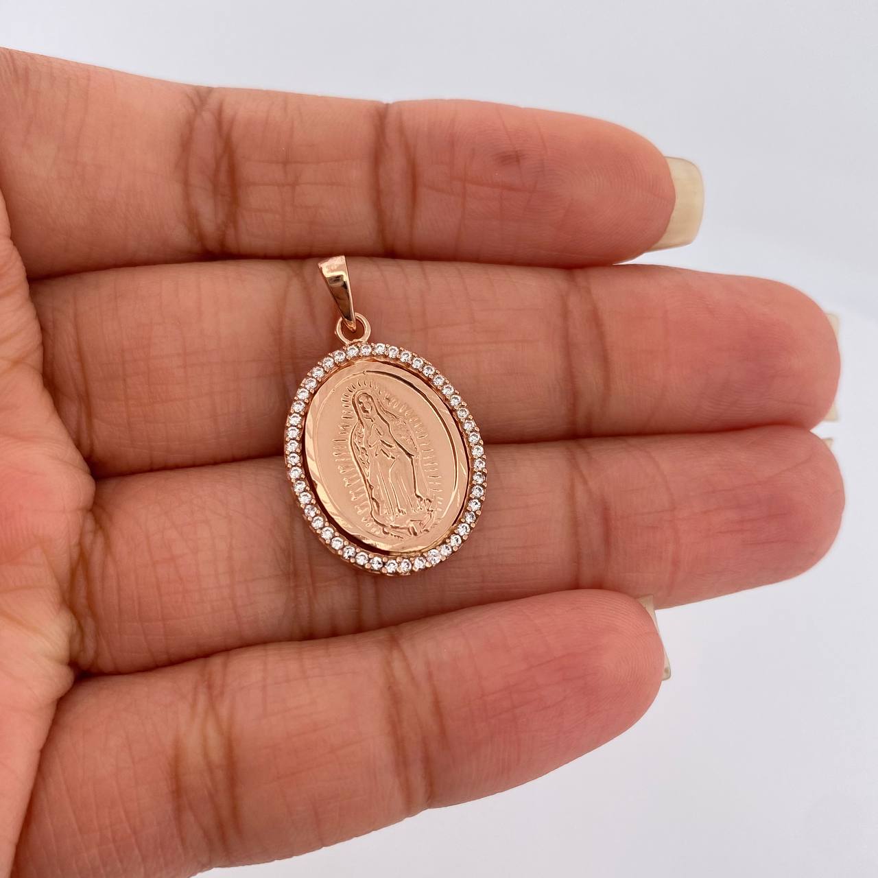 Dije Virgen de Guadalupe 3.2gr / 1 in / Oro Rosa 18K $