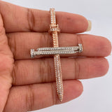 Dije Cruz Clavo 6.45gr / 2 1/4 in / Dos Oros Blanco Rosa 18K $