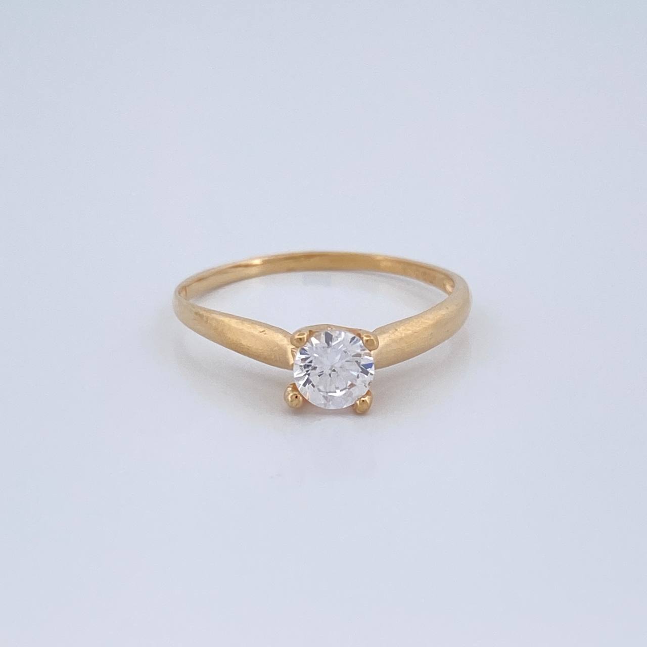 Anillo Solitario 1.5gr / T6 / Oro Amarillo 18K $