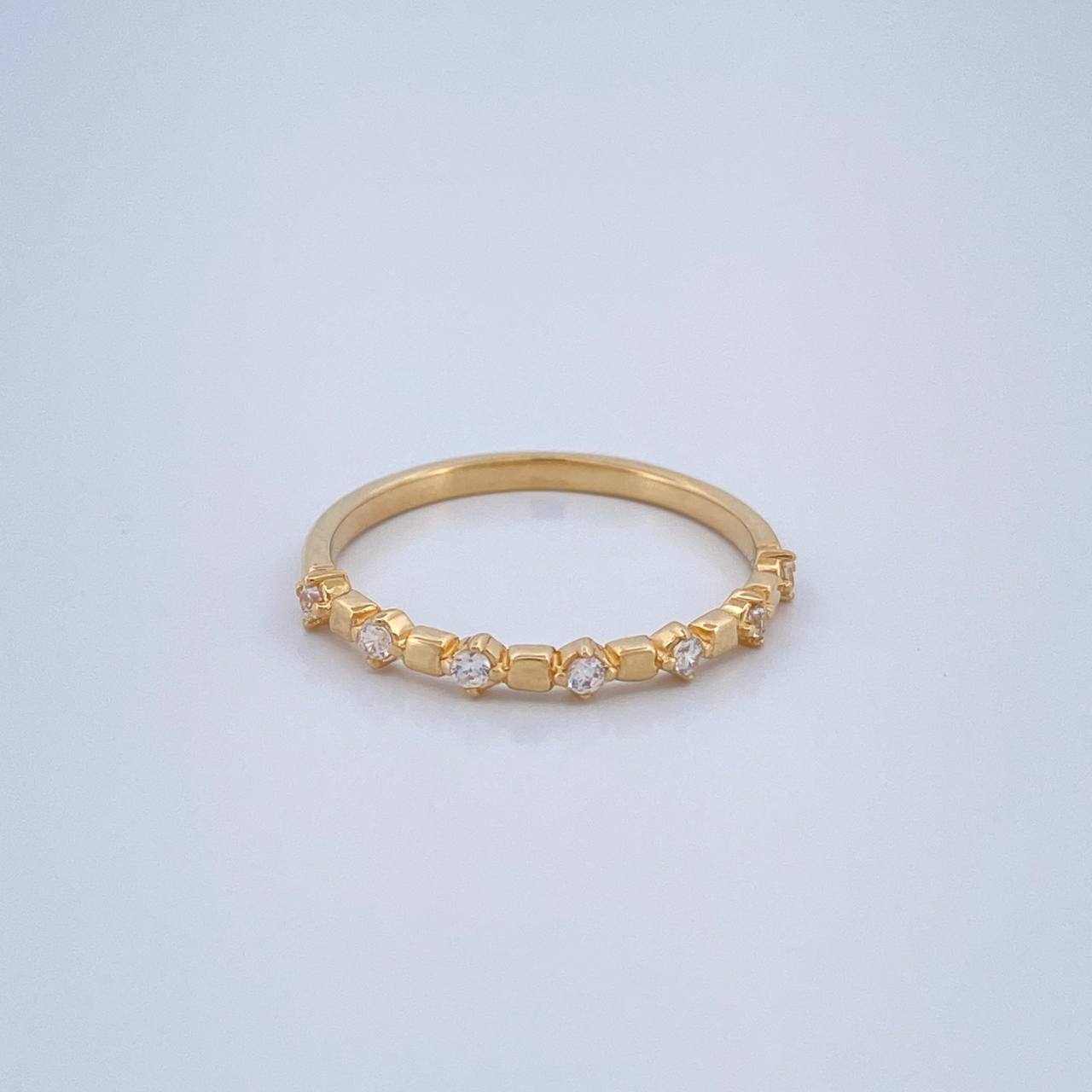 Anillo Siete Alamas Cubicas 1.45gr / T6 1/2 / Oro Amarillo 18K $