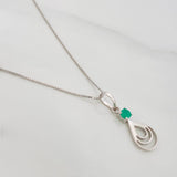 Set Cadena Veneciana + Dije Lagrima Esmeralda 0.6pts / 1.5g / 18 in Oro Blanco 18K