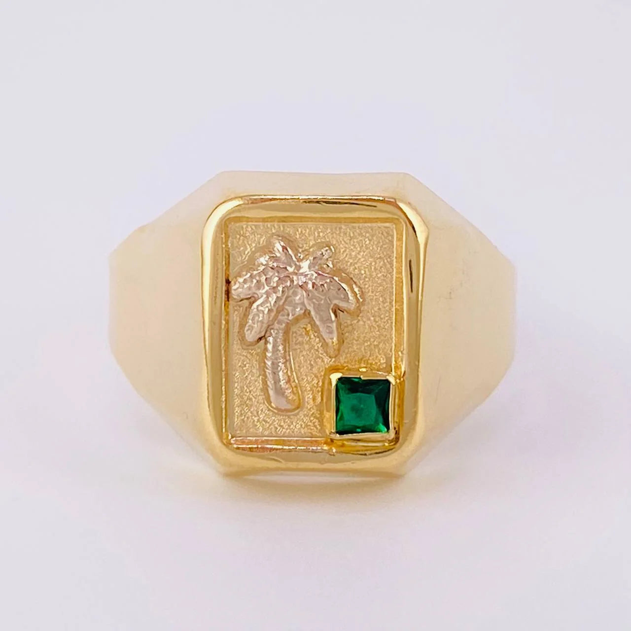 Palm Signet Ring 3.1g / T10 1/2 Yellow Gold 18K