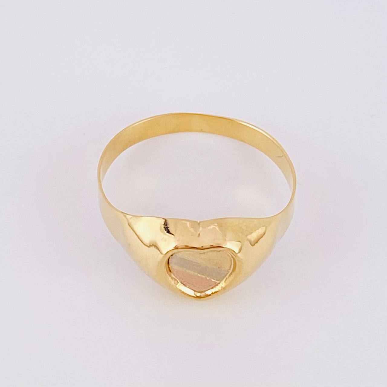 Anillo Sello Corazón 1.7g / T7 1/2 Oro Amarillo 18K
