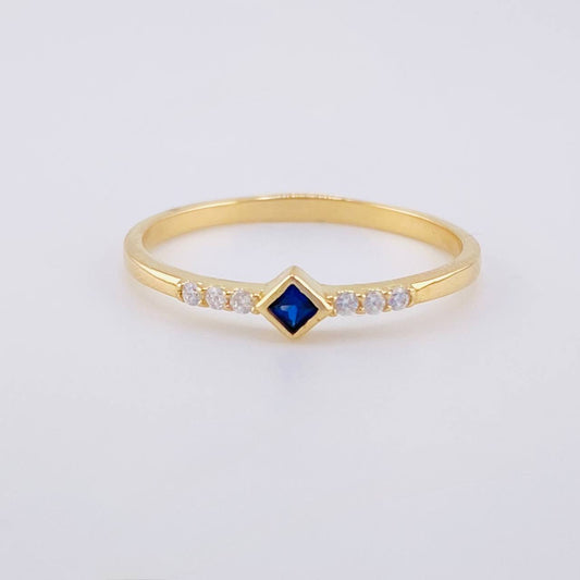 Anillo Rombo Tupido 1.35g / T7 1/4 Oro Amarillo 18K