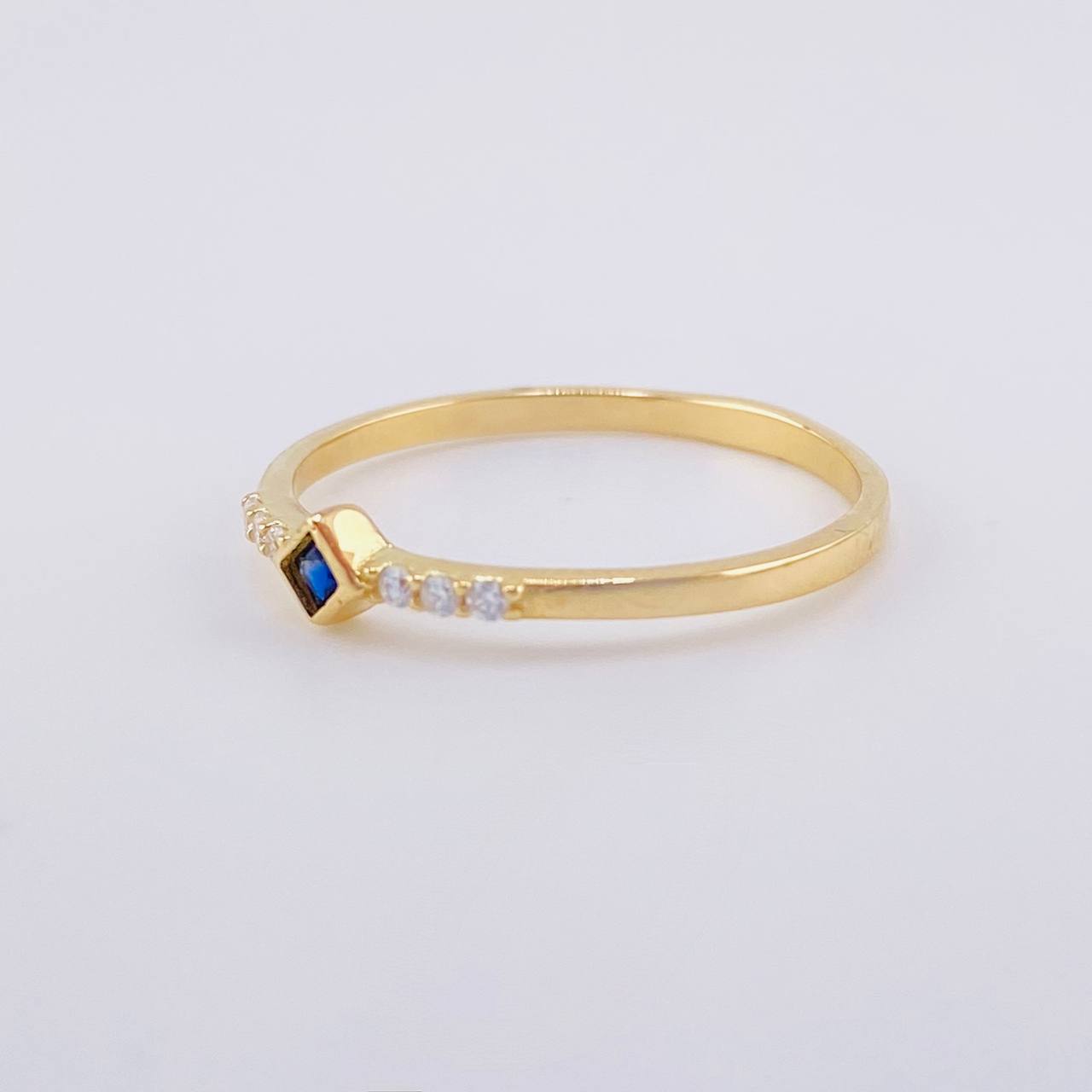 Anillo Rombo Tupido 1.4g / T6 3/4 Oro Amarillo 18K
