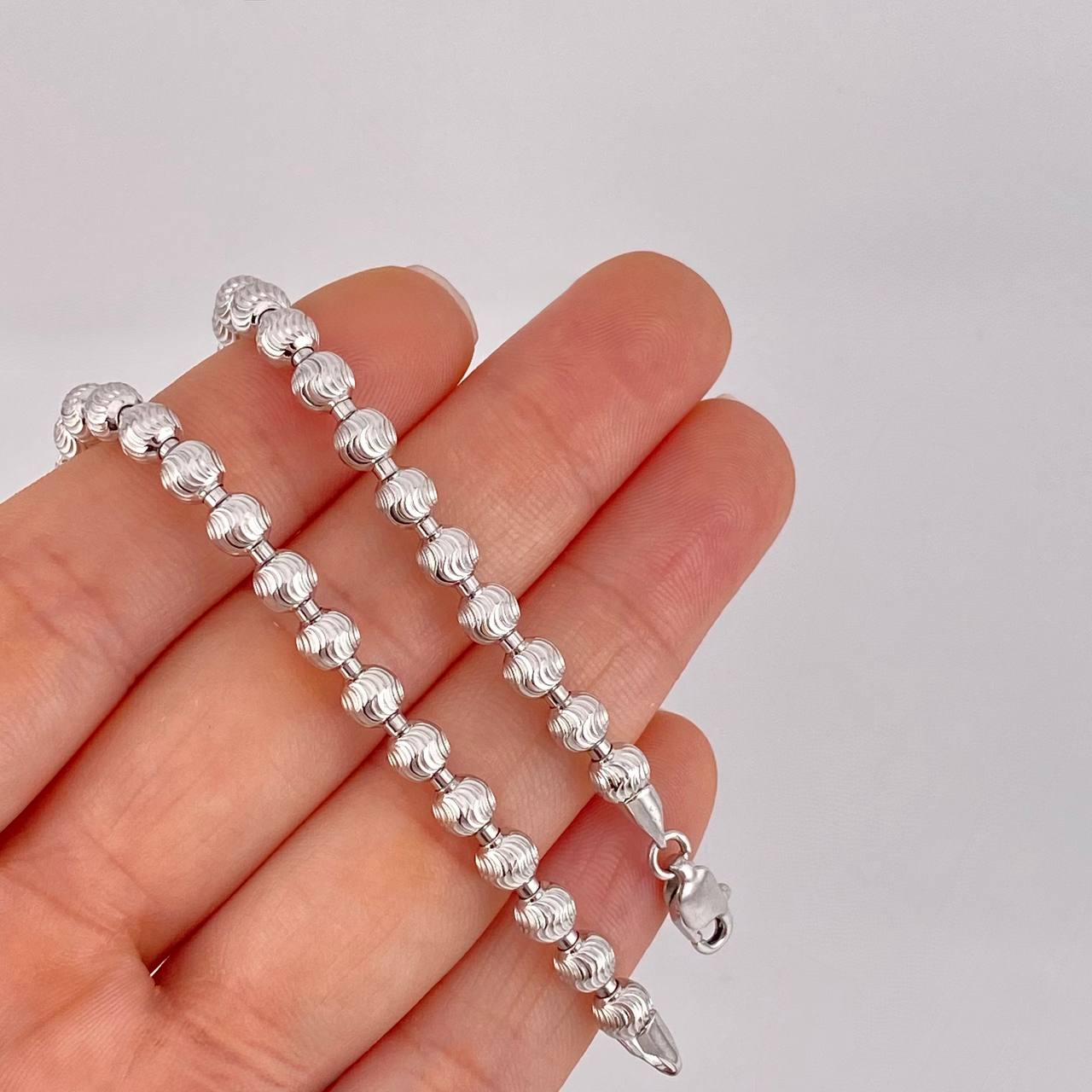 Cadena Militar Media Luna Diamantada 33.1g / 26 in / 5mm Oro Blanco 18K