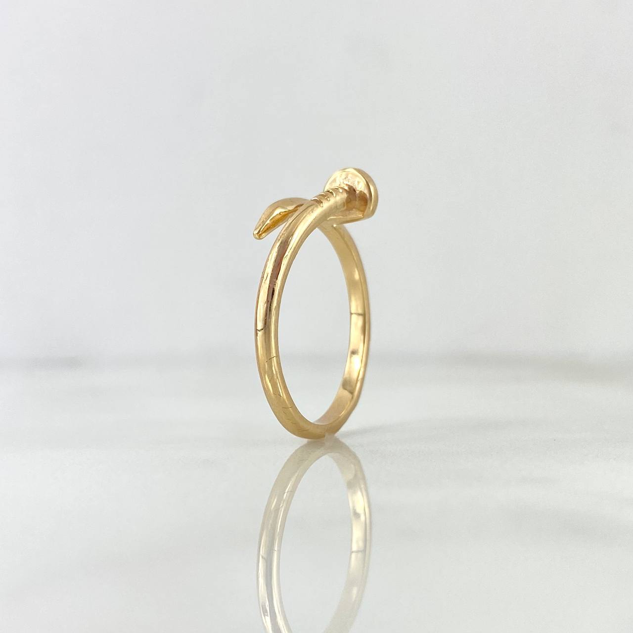 Anillo Clavo 2.65gr / T7 1/4 / Oro Amarillo 18K ©