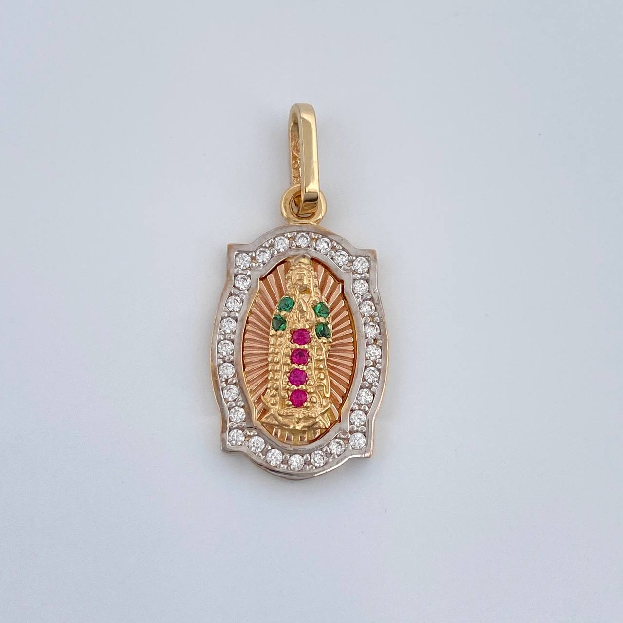 Dije Virgen De Guadalupe 2.15gr / 1 in / Tres Oros 18K %
