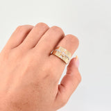 Anillo Sello Real 4.74gr / T8 1/2 / Tres Oros 18K ©