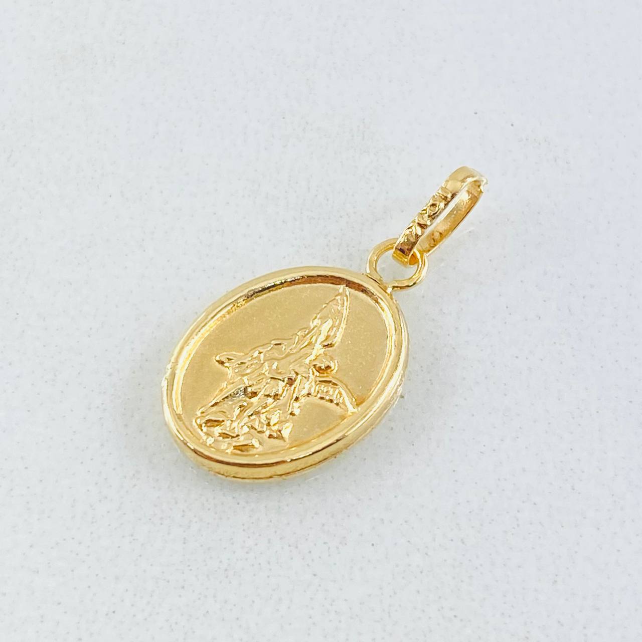 Pendant Saint Michael the Archangel 0.5gr / 3/4 in / 18K Yellow Gold