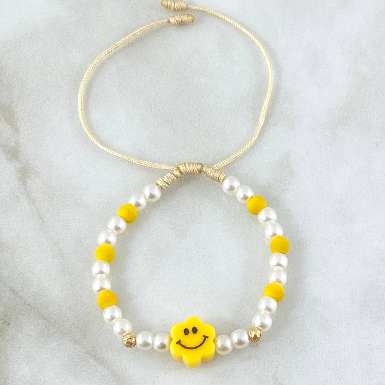 Pulsera Blanca Flor Carita Feliz 4mm Bolas Diamantadas 2 Und Oro Amarillo 18K (A.C)