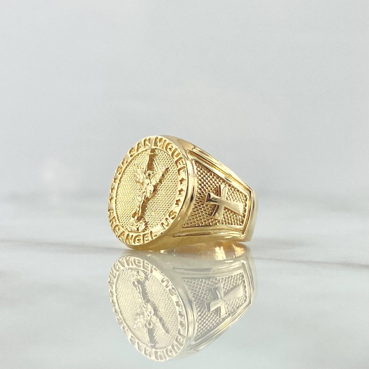 San Miguel Archangel Ring 8.35gr / Size 7 / Textured Circle 18K Yellow Gold *