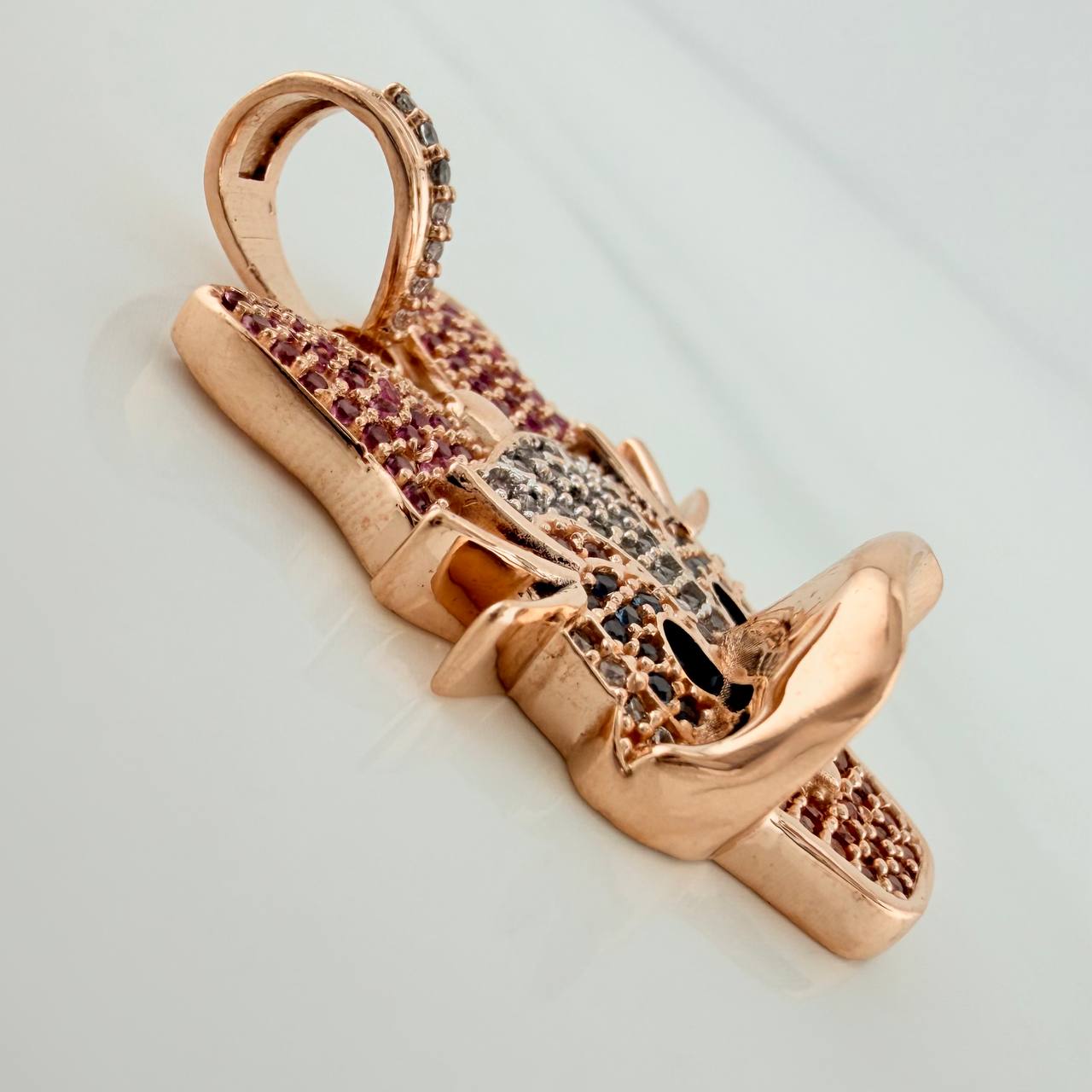 Bow Paw Pendant 6.75 g / 1 1/4 in Rose Gold 18K