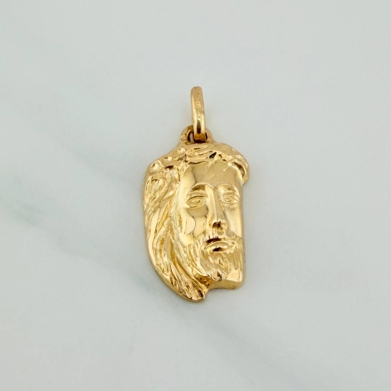 Dije Rostro Cristo 4.25 g / 1 1/4 in Oro Amarillo 18K