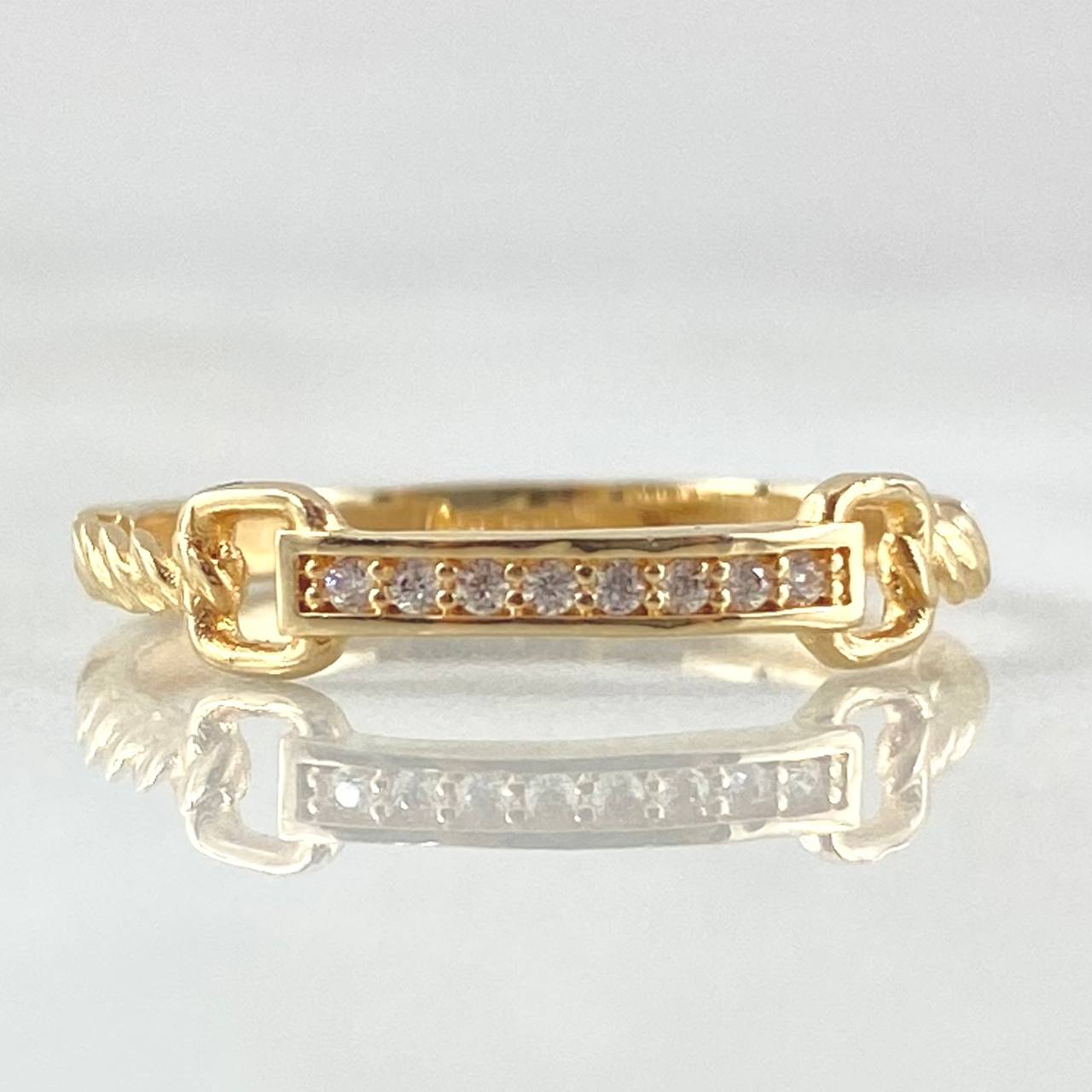 Braided Belt Ring 1.15gr / Size 6 3/4 / 18K Gold