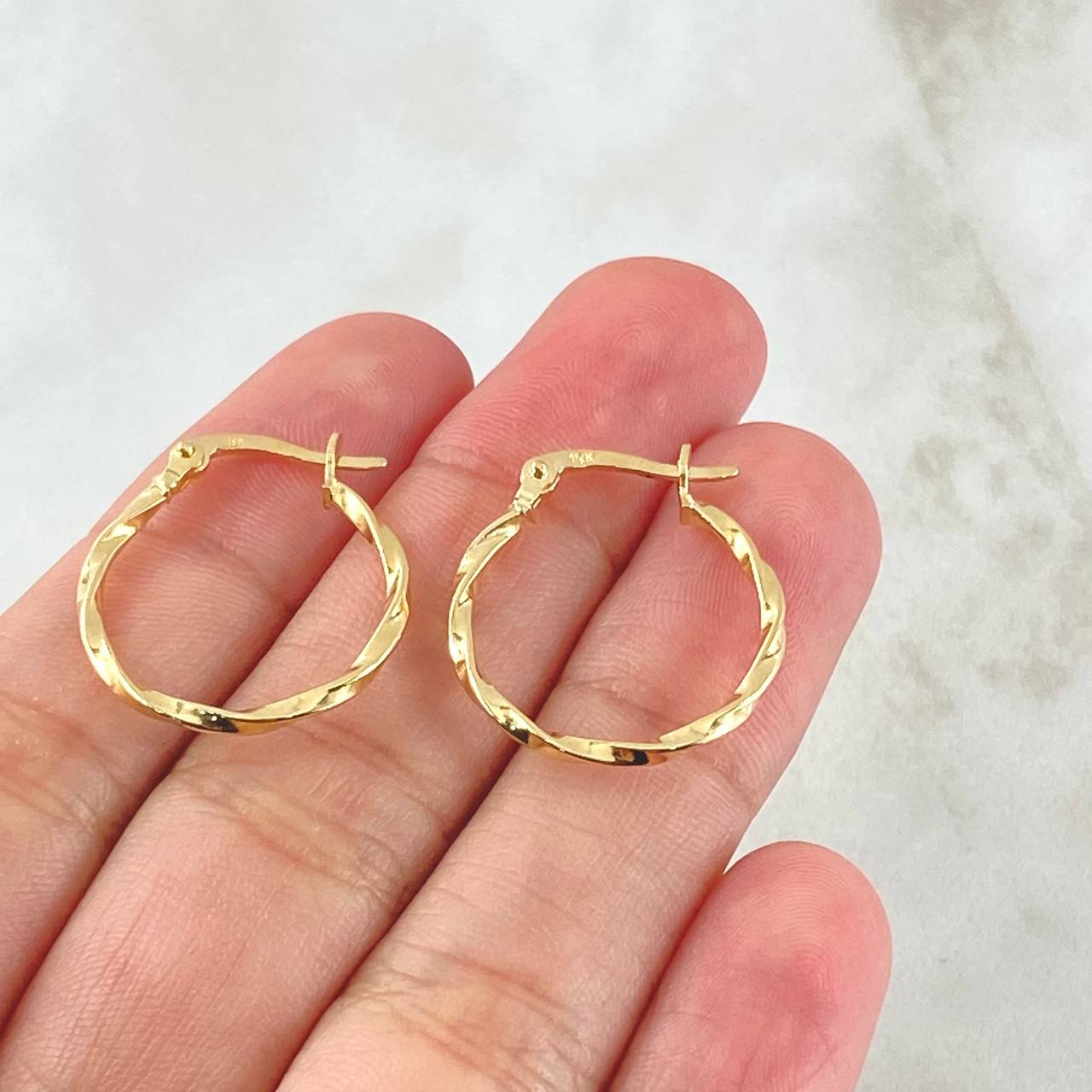 Candongas Kari 0.9gr / 1/2 in / Oro Amarillo 18K